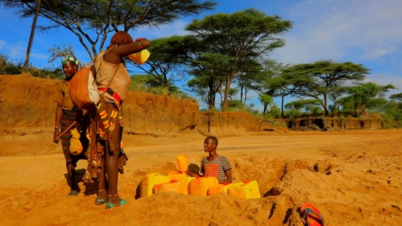 Надалеч в Африка: Как живеят племената от долината Омо (СНИМКИ)