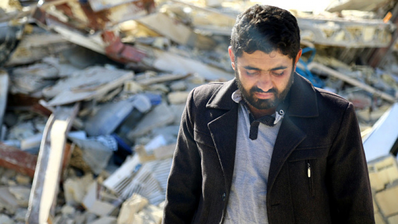 Апокалипсисът е в Иран! Цели села са заличени от лицето на земята след земетресението (СНИМКИ/ВИДЕО)
