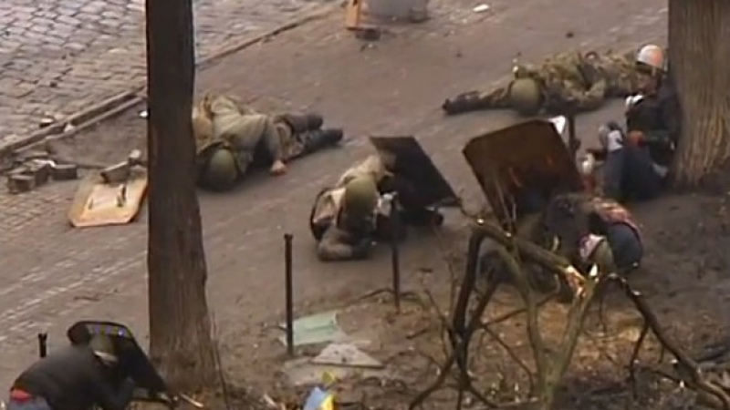 Шок в Украйна: Италианска телевизия показа признания на снайперисти, разстрелвали хора на Майдана, под ръководството на днешните управляващи 
