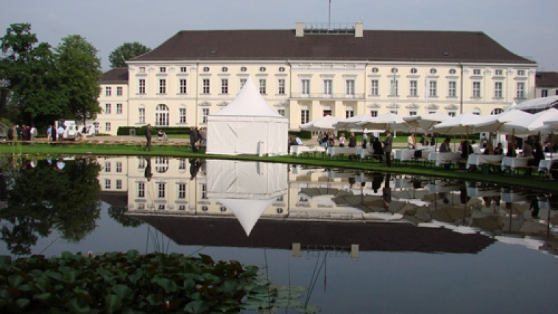 Задават се инфарктни часове в германския дворец „Белвю“