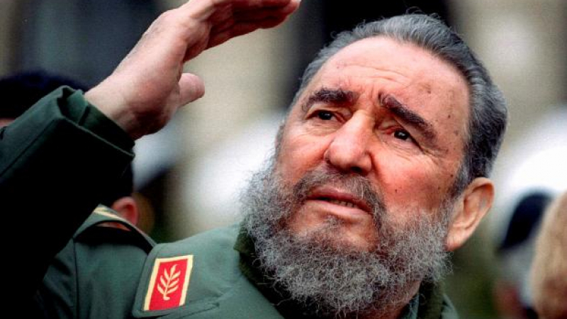 Куба бележи една година от смъртта на Фидел Кастро
