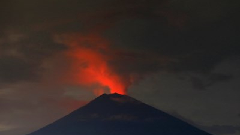 Вулканът Агунг направи нова поразия на остров Бали (СНИМКИ)