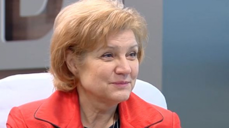 Менда Стоянова нахока опозицията за бюджетния маратон