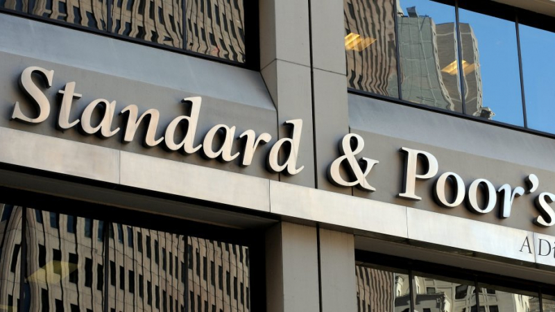 Стандард&Пуърс (С&П) повиши кредитния рейтинг на България до BBB-минус