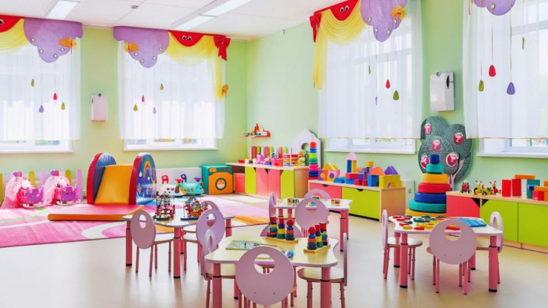 Уволнена директорка от детска градина: Оказваха ми натиск за прием на деца