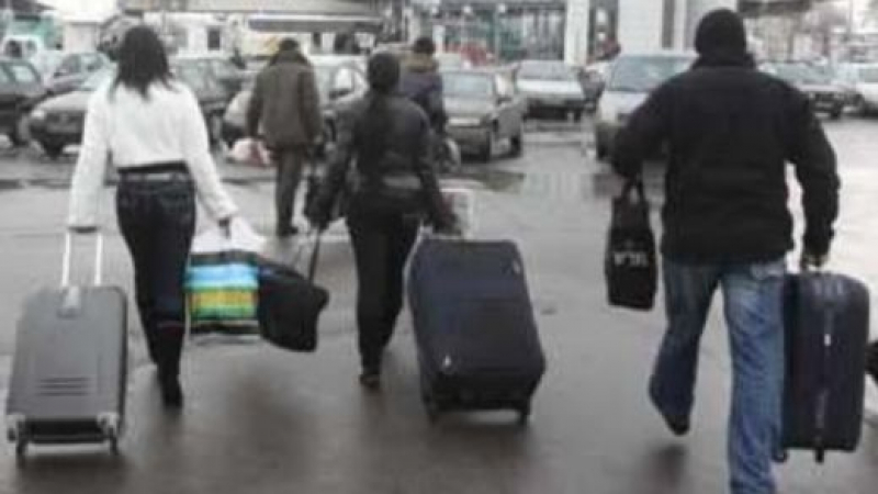 Нови данни: Българи и румънци бягат презглава от Острова преди Брекзит