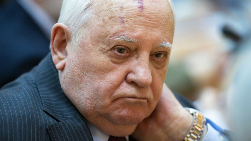 Горбачов коментира решението на Путин да участва в изборите