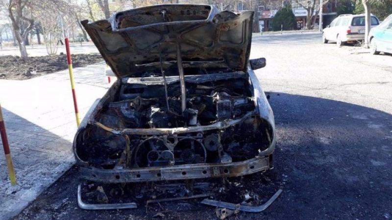 Мутри подпалиха катафалка в Бургас