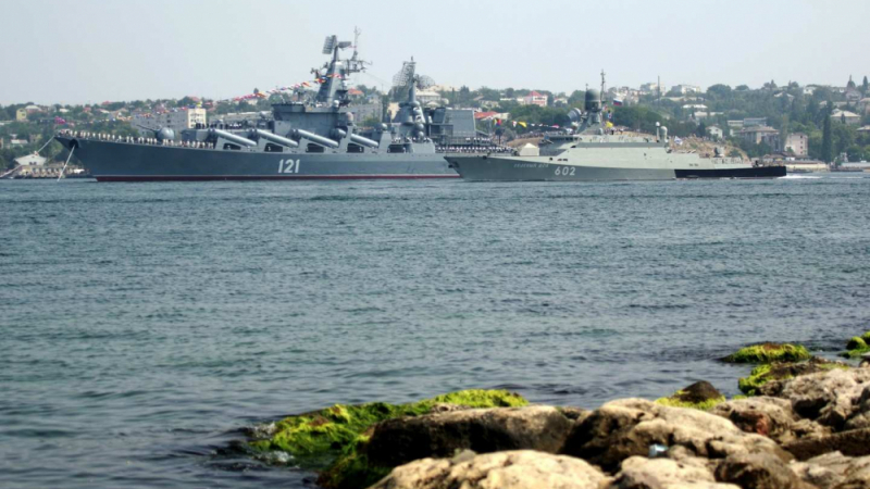 Русия разширява военноморската си база в Тартус