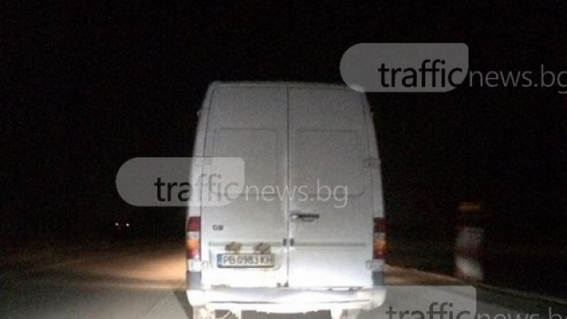 Пловдивчанин пита: Този шофьор на бус полудял ли е или е камикадзе (СНИМКА)