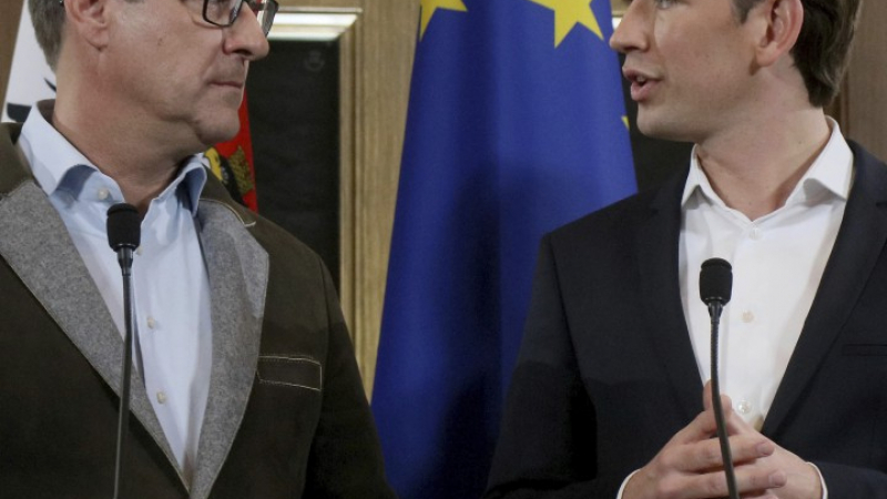 Консерватори и популисти съставят правителство в Австрия