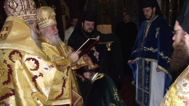 Кой е новият игумен на Бачковския манастир (СНИМКИ)
