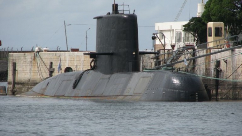 В Аржентина уволниха шефа на ВМС заради изчезналата подводница