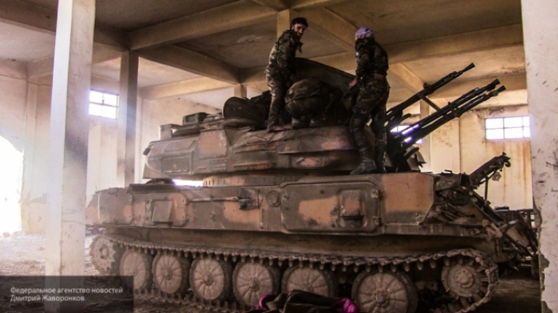Боеве край Дамаск: Армията разстрелва терористите със зенитни установки  (ВИДЕО)