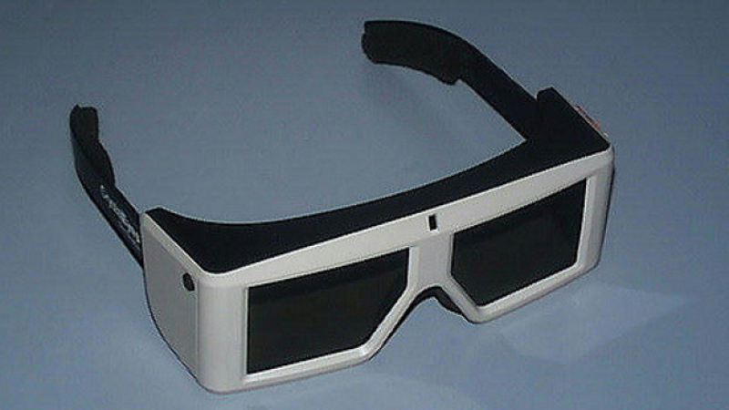 Руски програмист в секретна фирма, си сложи очила за виртуална реалност и умря по много странен начин