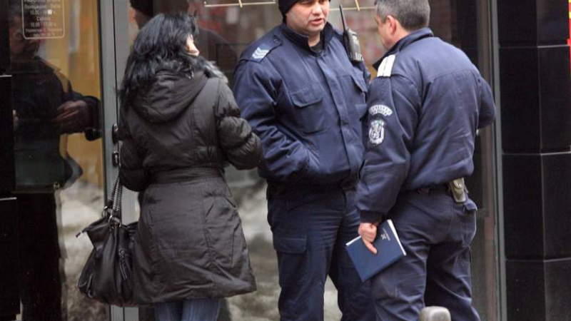 Крими сводка: 1200 апартамента разбити по Коледа, жени катерят терасите, мъжете станаха джебчии