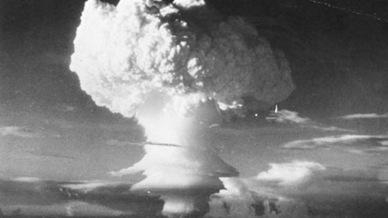  "Дейли Мейл" шокиращо: В САЩ е имало ядрен холокост! Загинали са може би до 700 000 американци