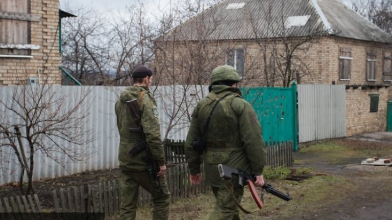 Полша официално обясни защо помолила Русия да върне офицерите си в Донбас  