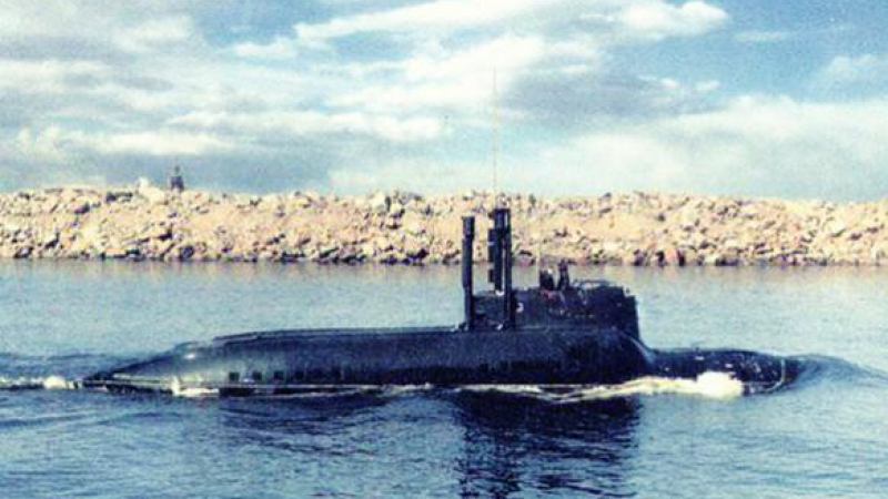 Шест подводници „Супер-Пирания” ще контролират цялото Черно море