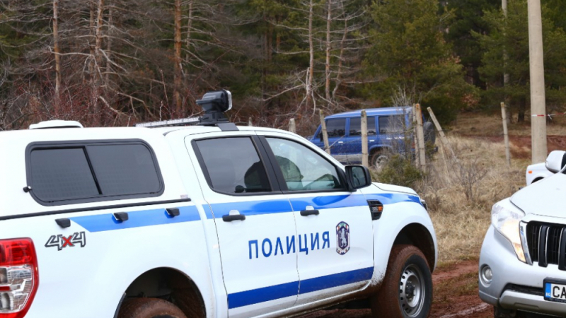 Полицаи влязоха в гора край Сливен и се слисаха от намереното 