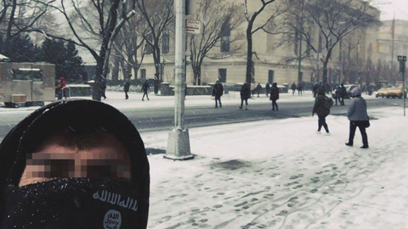 Нахално селфи на терористи от ИДИЛ пред музея "Метрополитън" и Световния търговски център разтърси Ню Йорк