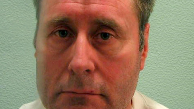 Пускат на свобода най-опасния лондонски изнасилвач, който залъгвал жертвите си с "черно такси"