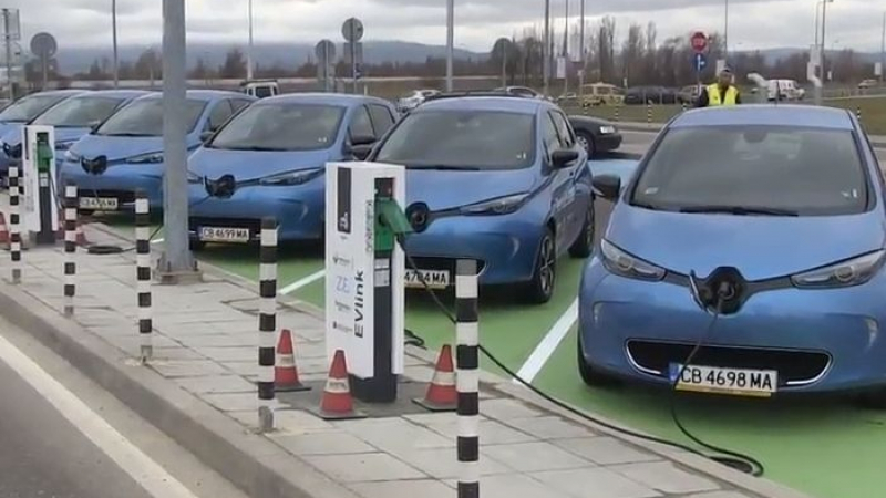 БЛИЦ TV: Електрически автомобили ще возят делегатите по време на Европредседателството