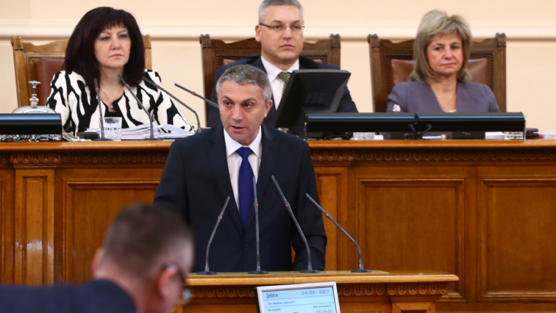 Мустафа Карадайъ с положителна оценка за дейността на президента Радев