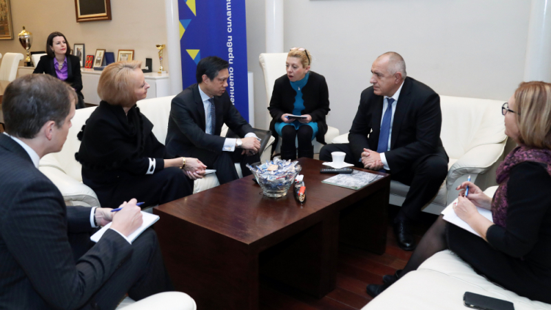 Борисов направи още една важна среща преди да замине за Баку (СНИМКИ)