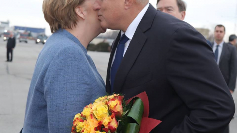 Борисов пусна интригуващи СНИМКИ с Ангела Меркел