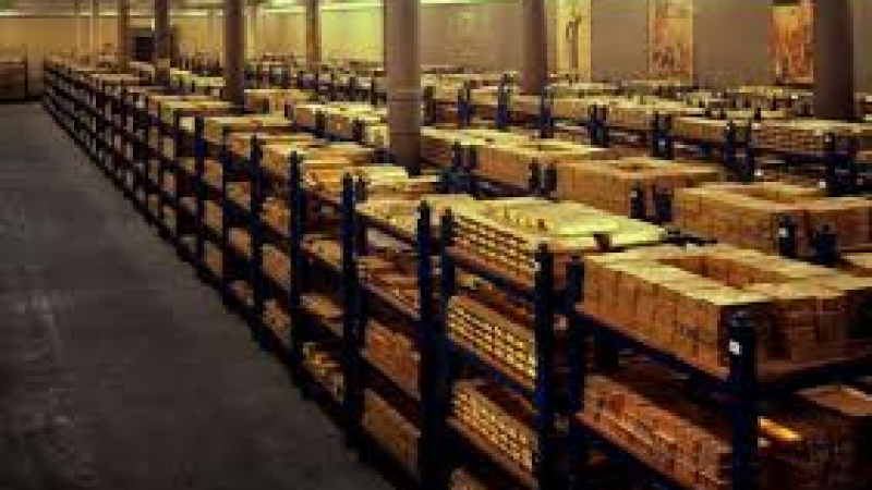 Националната банка на Русия изкупува злато като луда