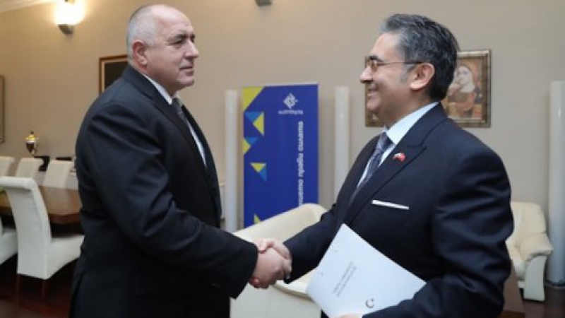 Бойко Борисов се срещна с турския посланик