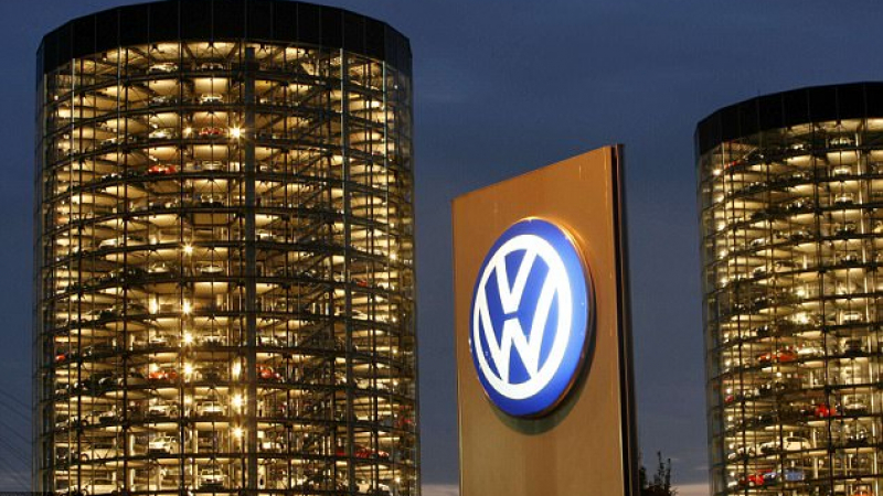 Volkswagen използва десет маймуни за грандиозна измама, свързана с дизеловите коли! 