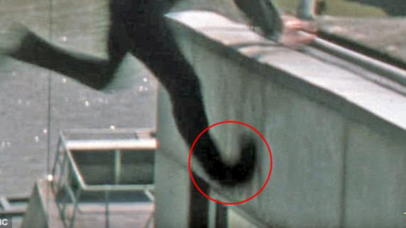 Брутално! Том Круз показа как си чупи глезена на снимките на „Мисия невъзможна 6“ (ВИДЕО)