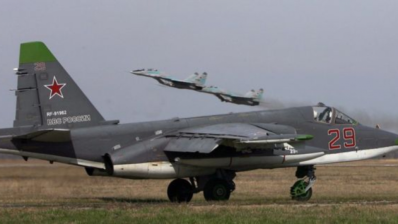 Извънредно! Руски Су-25 е свален в Сирия, пилотът е пленен (ВИДЕО)