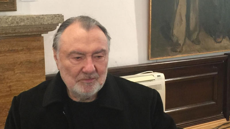 Големият Васил Михайлов връща наградите "Икар", недоволен е от това, което се случва в театъра 