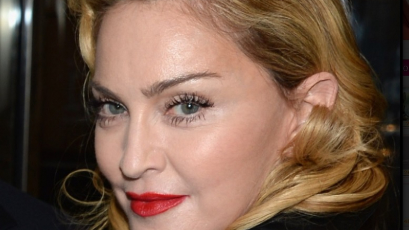 Какво се случва с Мадона? Певицата отново взриви мрежата с това ВИДЕО, феновете ѝ са в потрес
