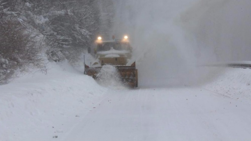 55 сантиметра сняг натрупа в български град