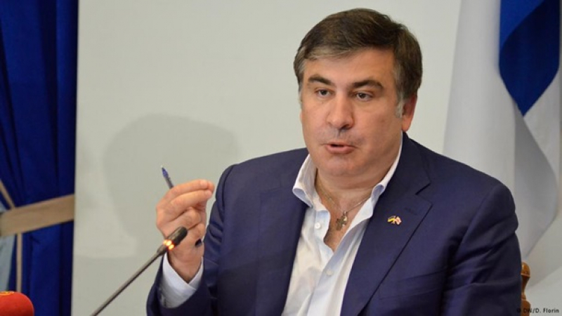 Саакашвили публикува ВИДЕО от задържането му в ресторант в Киев