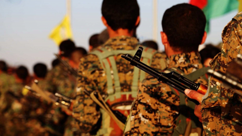 Кюрдски отряди напускат Дейр ез-Зор и заминават за Африн срещу турците