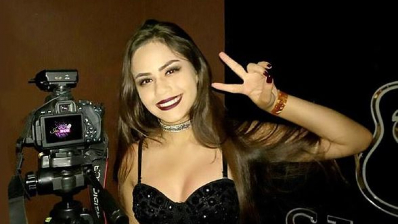 Бразилска „сузанитка“ – звезда в Youtube, получи куршум в главата заради спор на пътя (СНИМКИ)