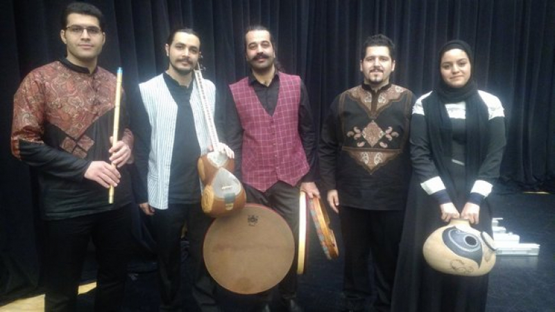 "Нагме йе руд" представиха традиционната иранска музика в България
