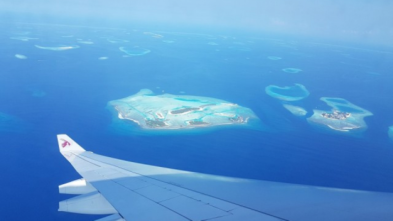 Хиляди туристи всеки ден анулират почивките си на Малдивите, ето защо