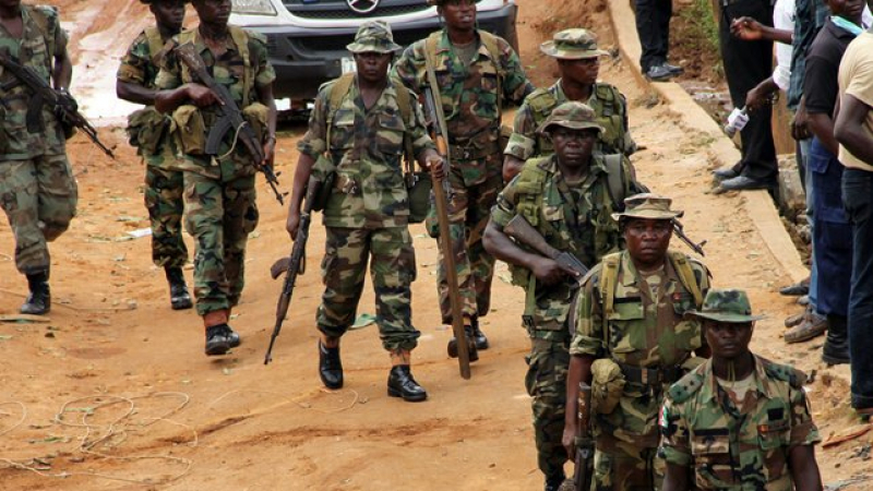 Нигерийската армия спаси около 80 ученички след операция