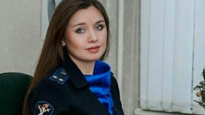 Това са полицайките в Русия, които не се нуждаят от пистолет, за да обезоръжат престъпниците (СНИМКИ)