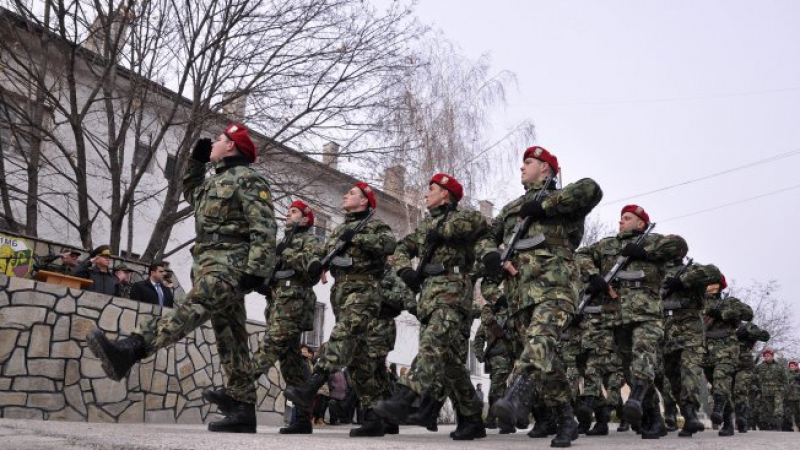 Български военни се върнаха от Афганистан