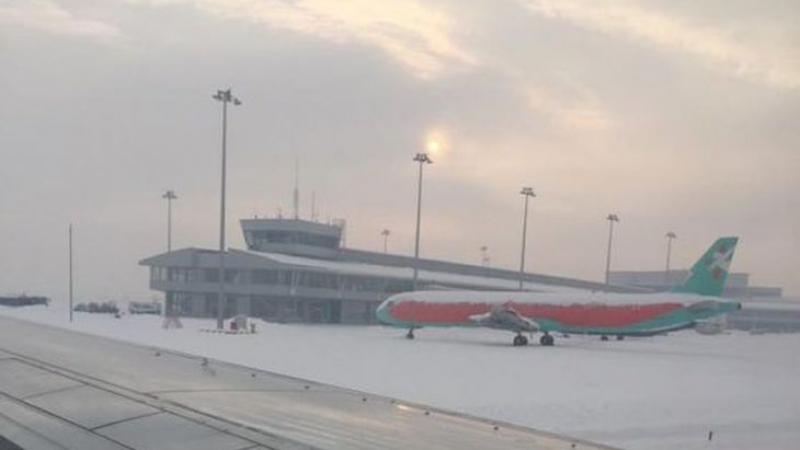 Внимание! Снегокалипсисът отмени още полети в страната!