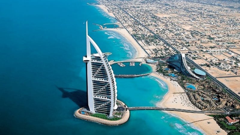 Най-претъпканите места в Дубай (СНИМКИ)