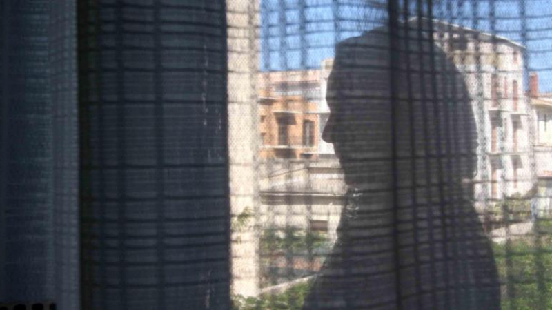 Вдовицата на убит мафиот влезе в италианския парламент, за да „си върне лицето“ (СНИМКИ)