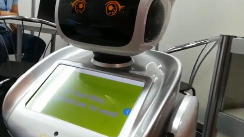 Прогрес: Социални роботи охраняват дома и офиса вече и в България (ВИДЕО)